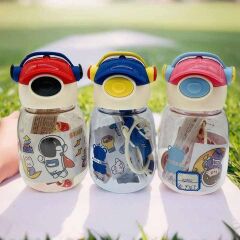 Kulaklıklı Kapak Çocuk Matara 600 ML